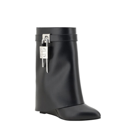 Black Calf Leather Bos Taurus Ankle Boots